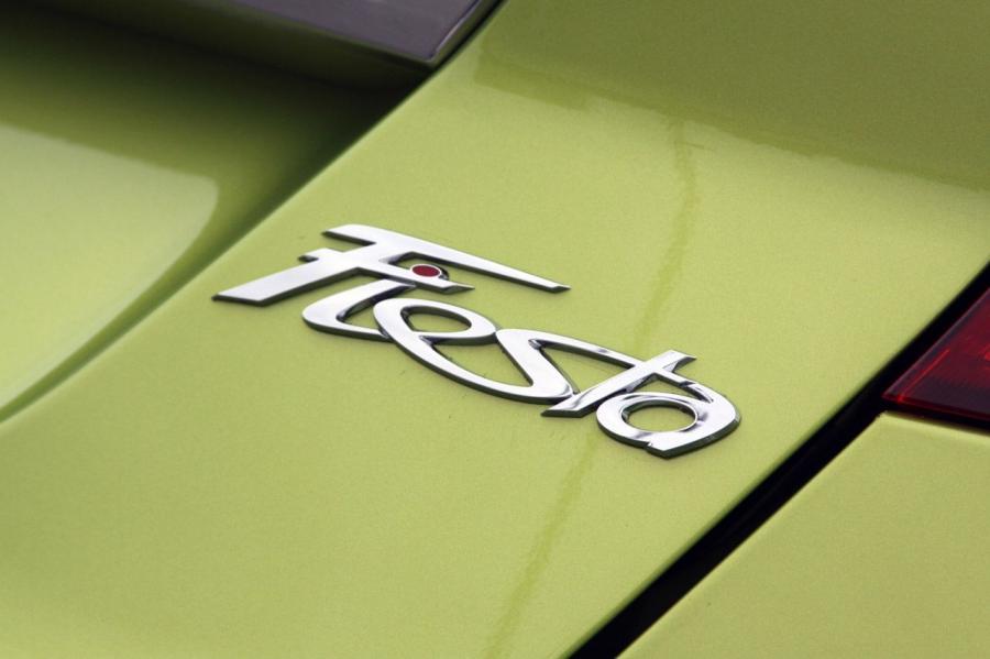  Ford Fiesta 2010 года  (EU) (фото 36 из 43)